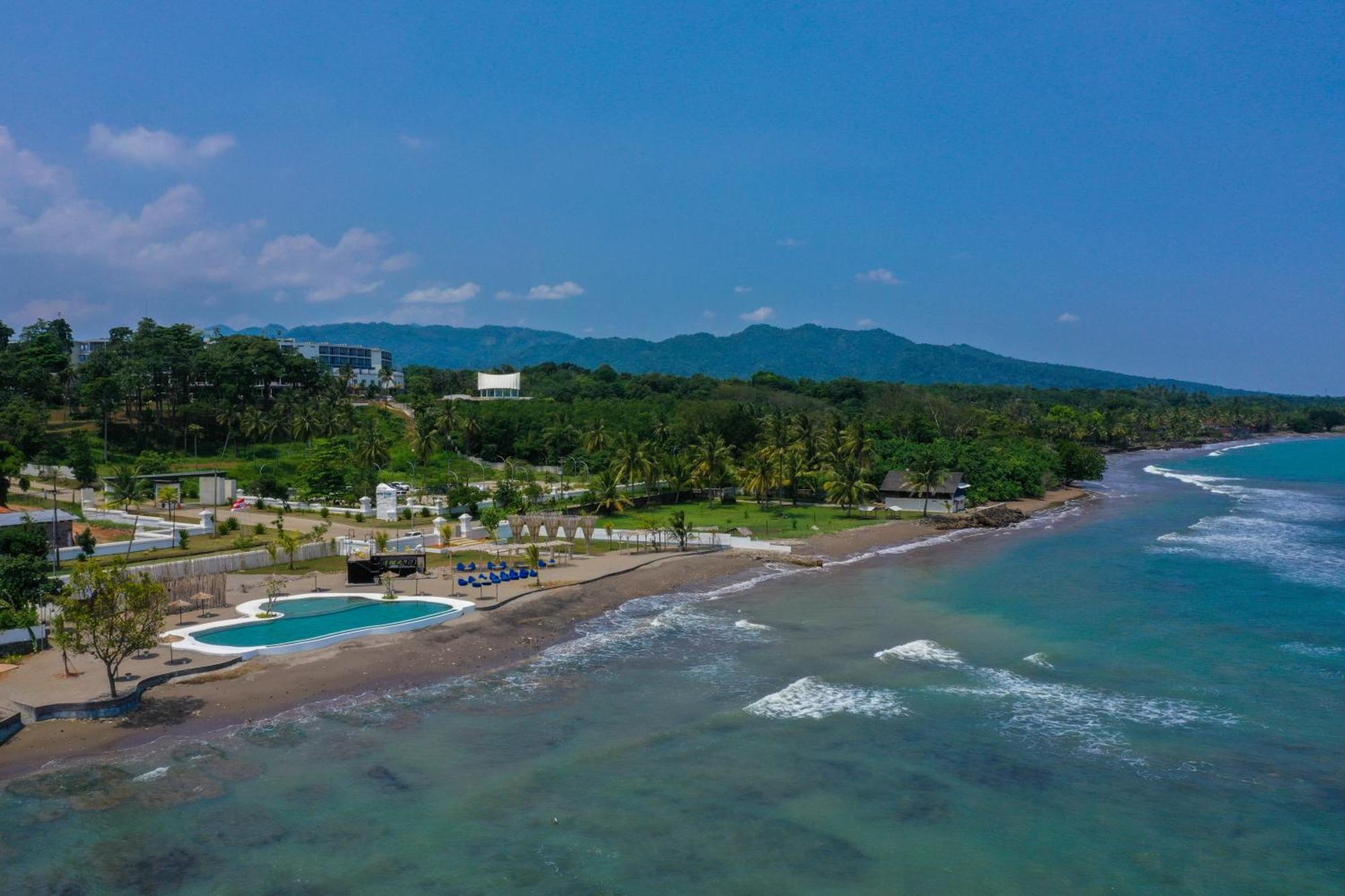 Novus Jiva Anyer Hotel Exterior photo